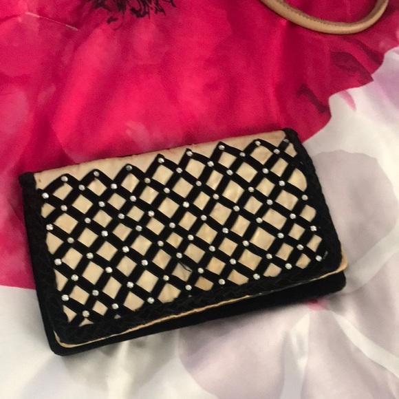 Gold and Black Pouch - Picture 1 of 4